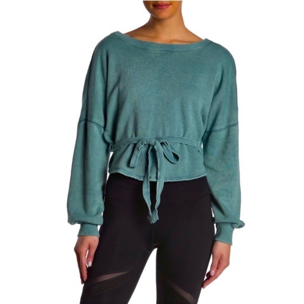 NWOT Anthropologie Free People Movement Charlotte Wrap Medium
